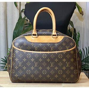 ✺✺ AUTHENTIC LOUIS VUITTON MONOGRAM DEAUVILLE HANDBAG✺✺